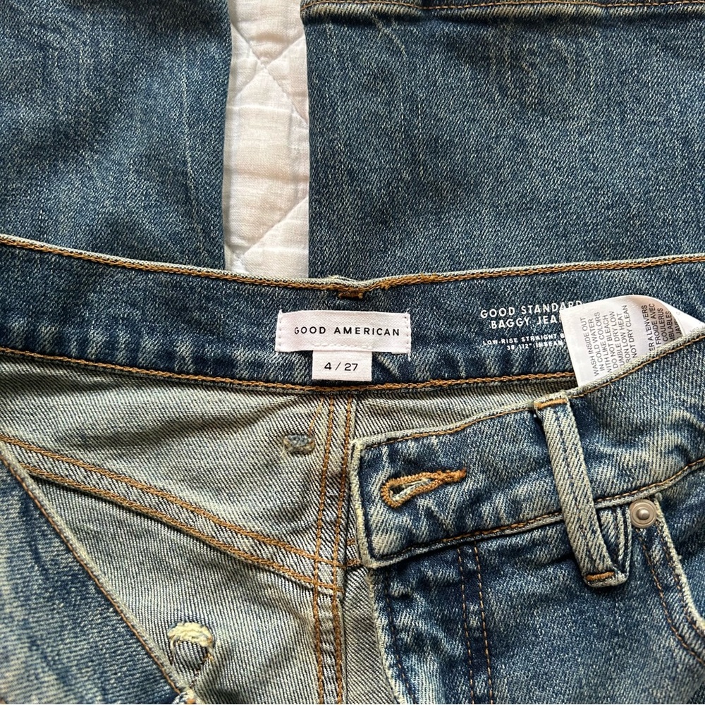 Good American Good Standard High-Rise Baggy Jeans in Dark Denim - Picture 14 of 14